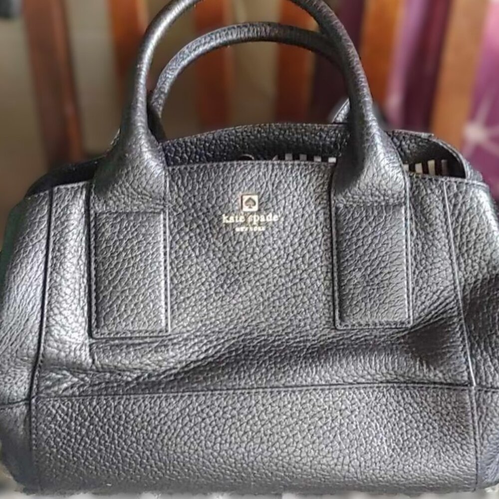 Kate Spade Southport Avenue Sloan WKRU3480 black pebbled leather.